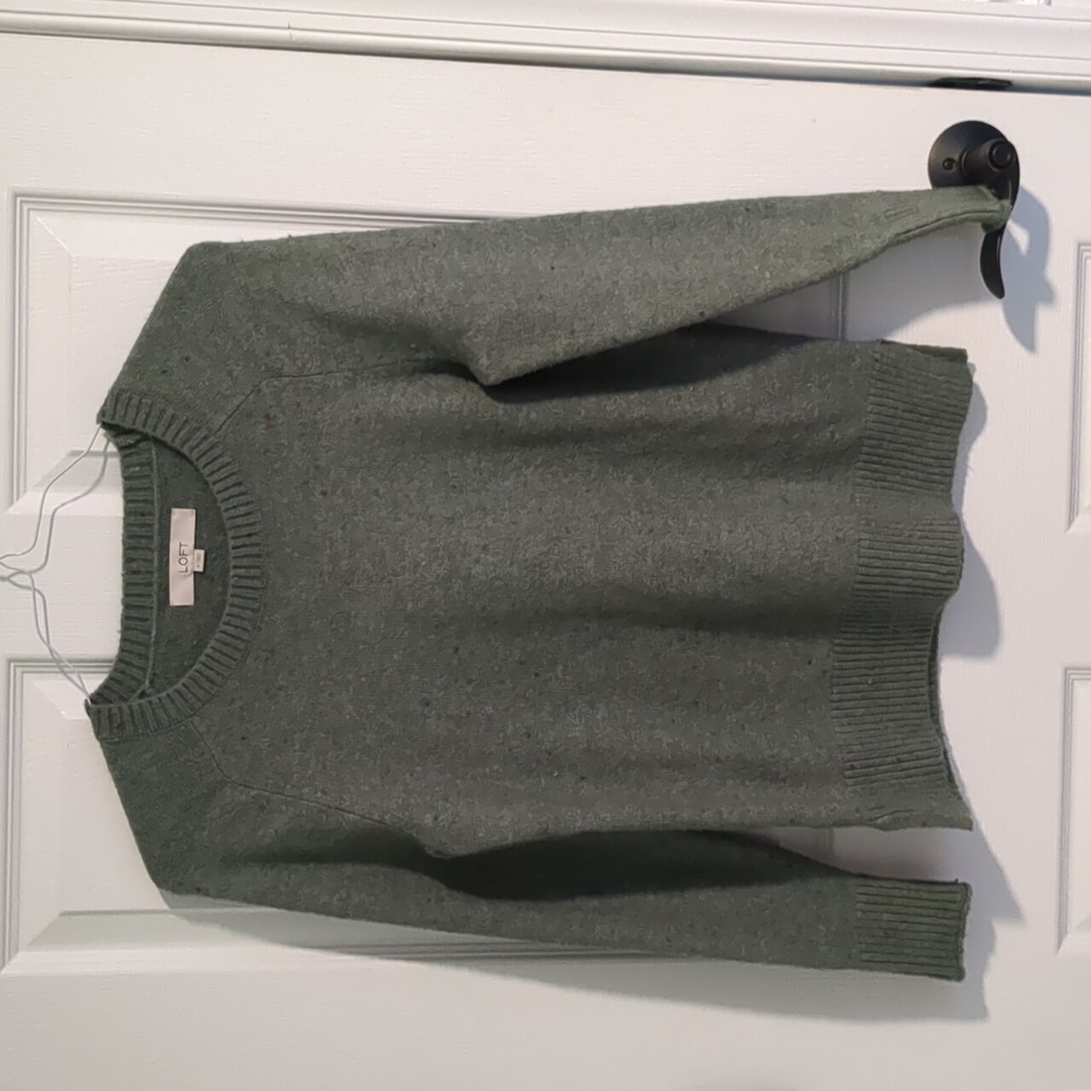 LOFT Pullover Crew Neck Green Sweater Women's Size S